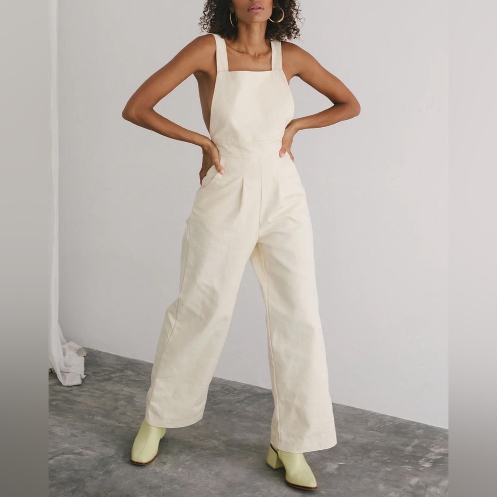 Bahhgoose Cream Jumpsuit with Square Neckline - S/M
